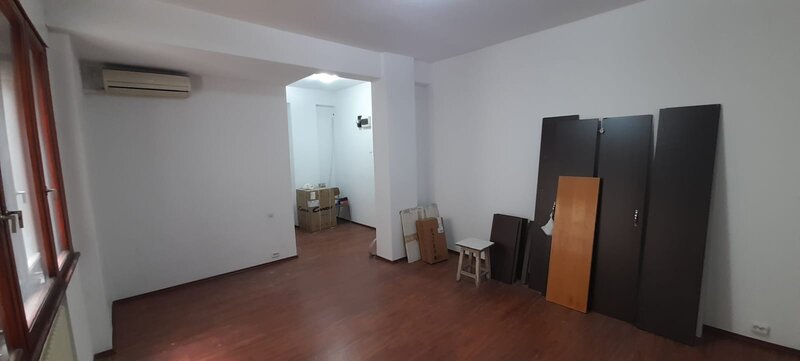 Calea Victoriei, Universitate